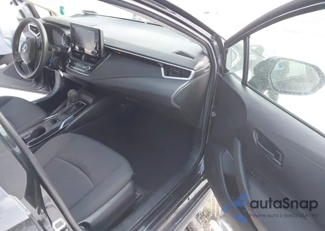 2022 Toyota Corolla Le z USA, uszkodzony, nr VIN 5YFEPMAE8NP276491